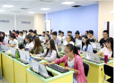 重庆IT与绘画培训学校推荐 技能提升，双轨并行