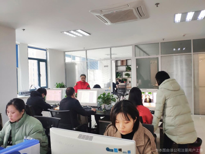 安徽臻美教育咨询公司绘画培训 点亮创意，绘就未来